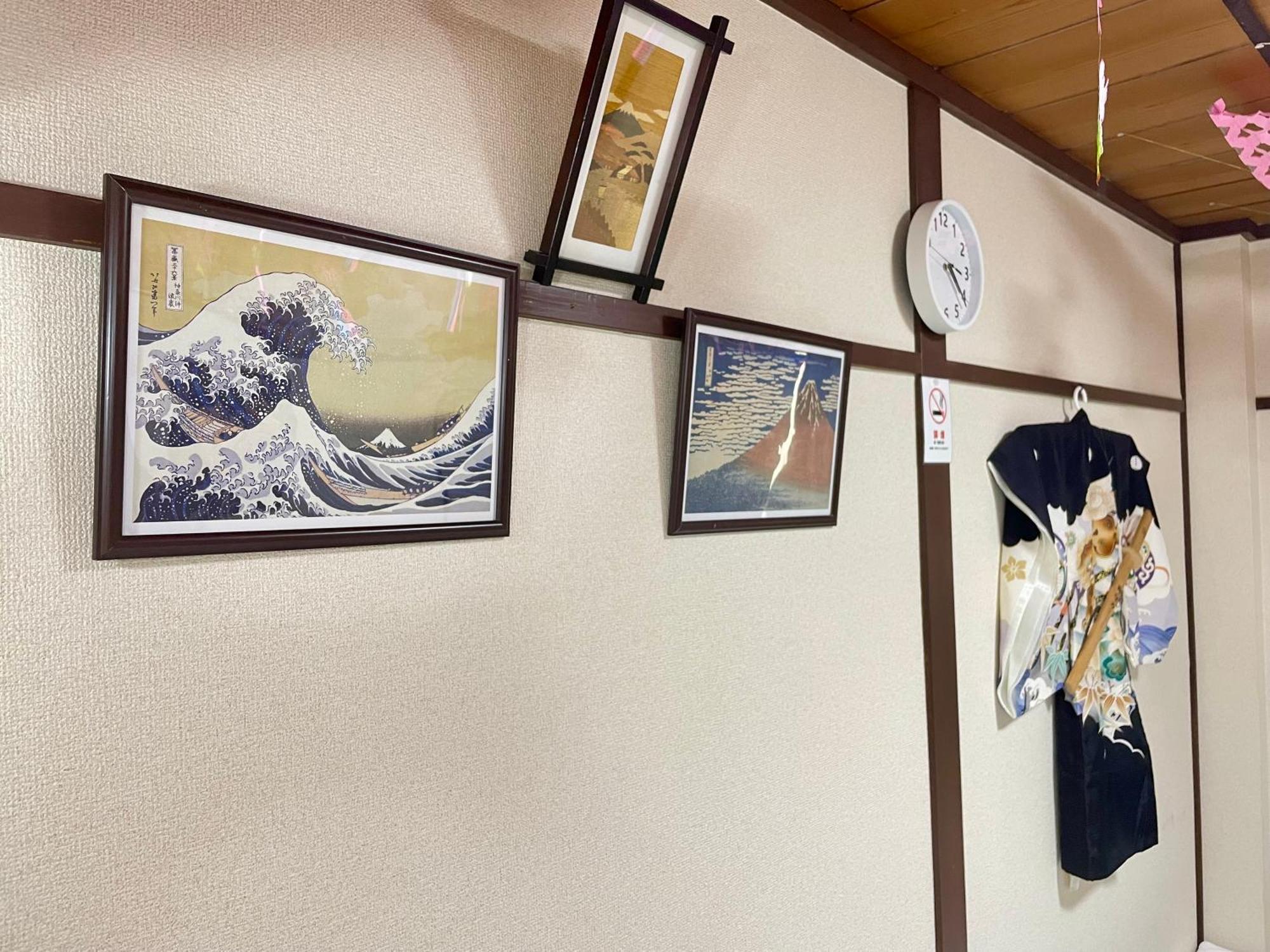 Cool Syowa Retro Style Manga&Anime Apt Sinjuku Kabukicho Tokyo prefektur Exteriör bild
